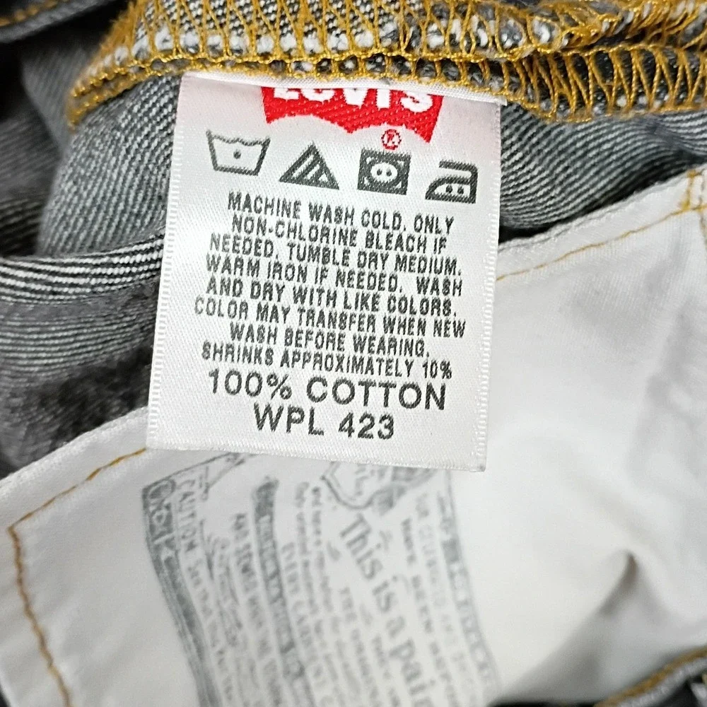 Levis type straight